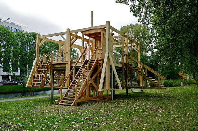 Roel Wijnants’ picture of a wooden playground with scaffolding